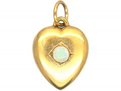 Edwardian 15ct Gold Heart Pendant set with an Opal