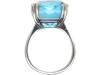 18ct White Gold Large Aquamarine Ring