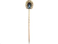 Victorian 18ct Gold Horseshoe Tie Pin set with a Banded Sardonyx & Natural Split Pearls
