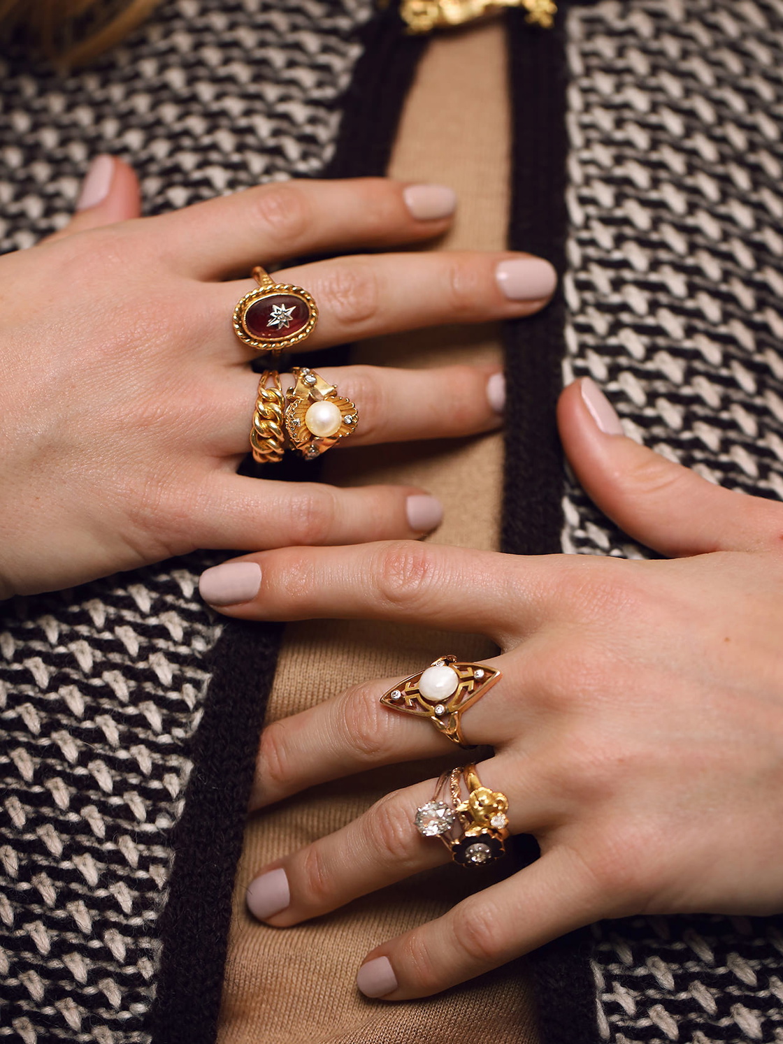 Zara Prassinot wearing antique and vintage jewellery