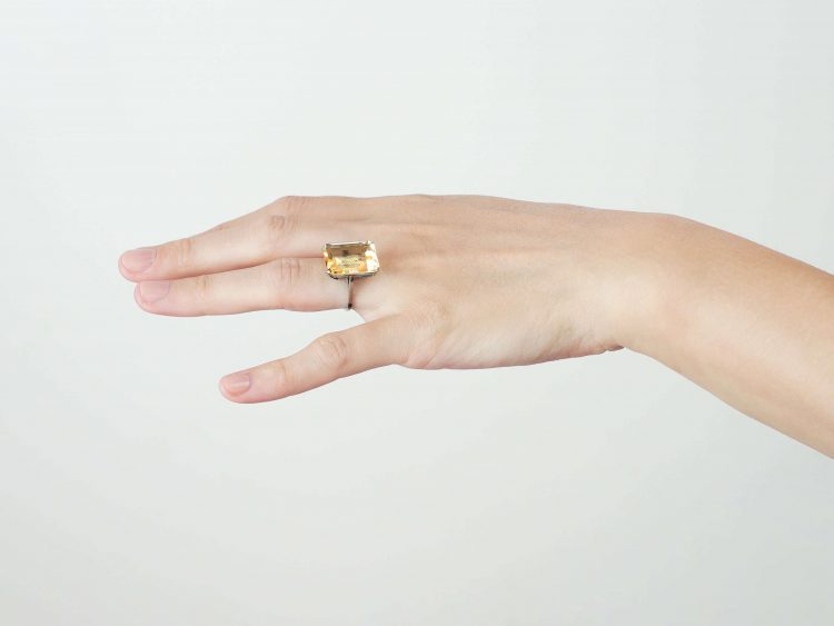 Retro 18ct White Gold & Citrine Ring