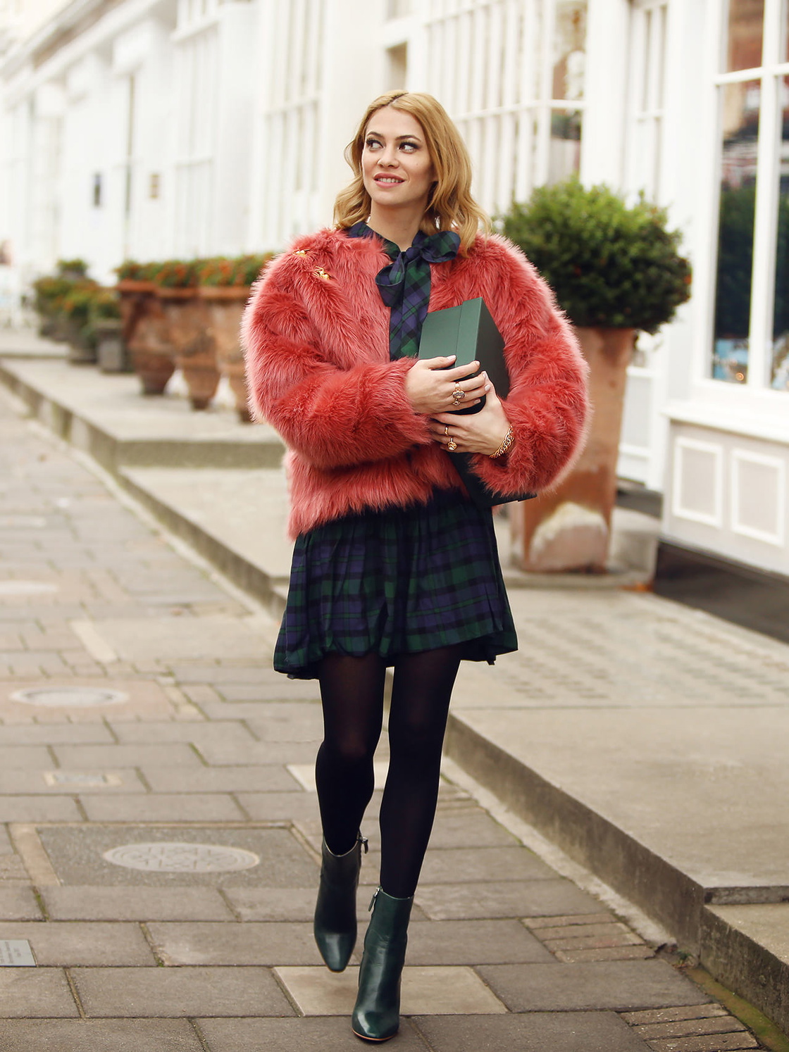 Zara Prassinot wearing antique and vintage jewellery