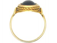 Victorian 18ct Gold Ring set with a Cabochon Garnet