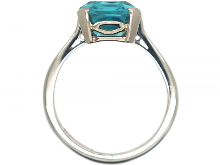Art Deco 18ct White Gold & Platinum Ring set with a Zircon