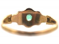 Regency 15ct Gold Emerald & Ruby Three Stone Ring with Ornate gold Decoration