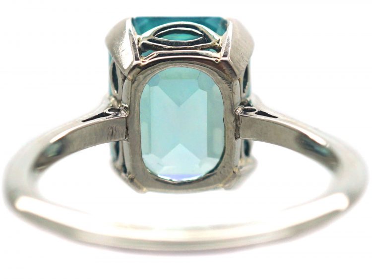 Art Deco 18ct White Gold & Platinum Ring set with a Zircon