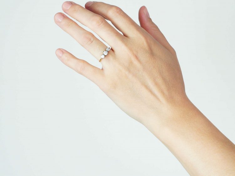 18ct Gold Three Stone Diamond Ring