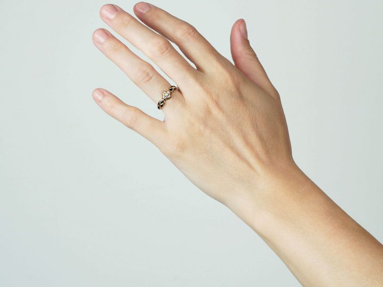 Victorian 18ct Gold & Diamond Cluster Ring with Black Enamel Detail