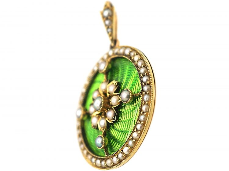 Edwardian 15ct Gold & Apple Green Enamel Round Pendant set with Natural Split Pearls
