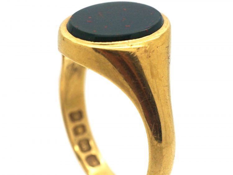18ct Gold Signet Ring set with a Bloodstone