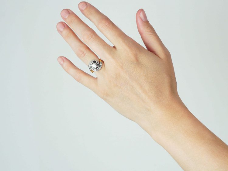 French Art Nouveau 18ct Gold & Platinum, Catherine Wheel Design Diamond Set Ring