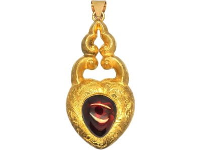Victorian 15ct Gold Heart Shaped Pendant set with a Cabochon Garnet