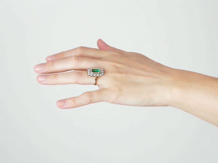 18ct Gold Emerald & Diamond Rectangular Ring