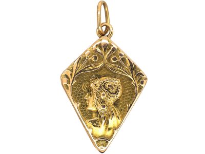 Art Nouveau Kite Shaped 18ct Gold Locket of a Lady