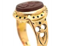 Victorian 15ct Gold Signet Ring with Intaglio of a Rearing Cat
