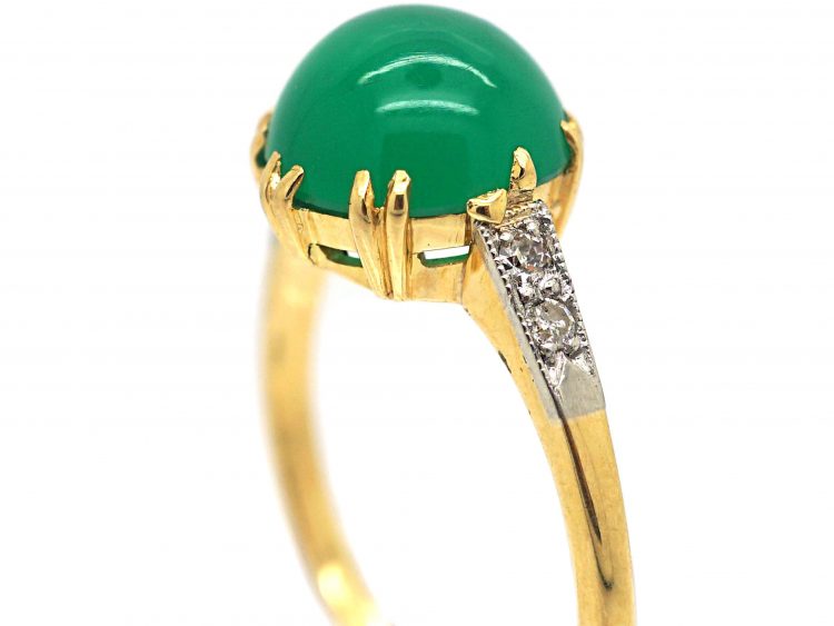 Art Deco 15ct Gold & Platinum Ring set with Green Chalcedony with Diamond set Shoulders