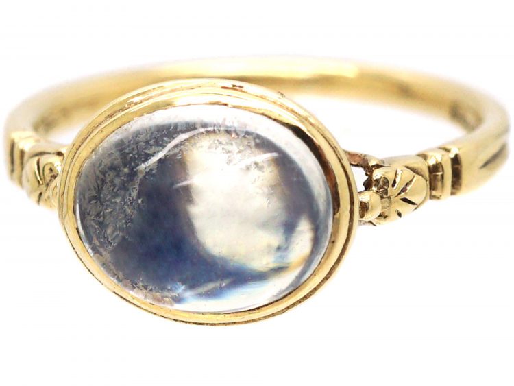 9ct Gold & Cabochon Moonstone Ring