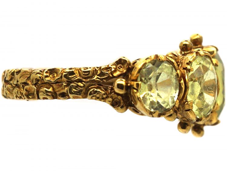 Regency 18ct Gold Ring set with Five Chrysolites