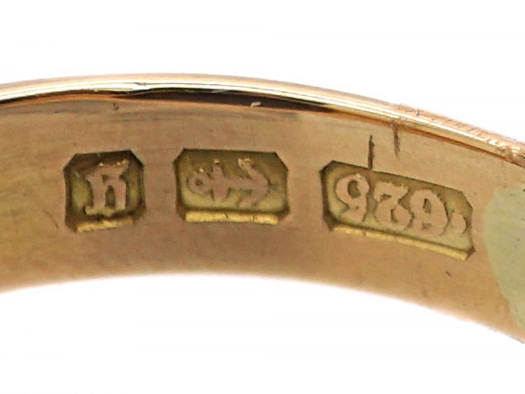 Victorian 15ct Gold & Cabochon Garnet Ring