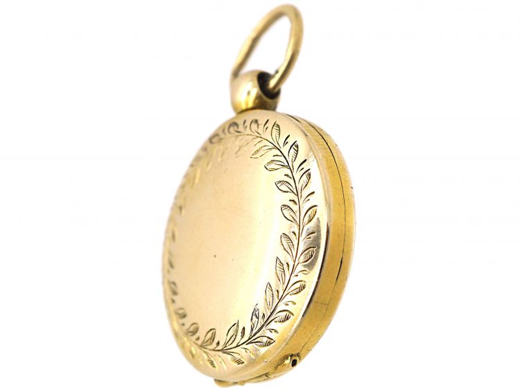 Georgian 15ct Gold Round Locket with Laurel Motif