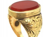 Victorian 18ct Gold Signet Ring set with Carnelian with Secret Hinged Locket