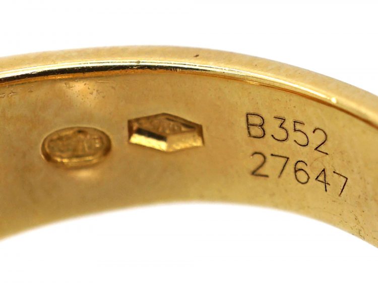 18ct Gold Ring set with a Diamond by Boucheron