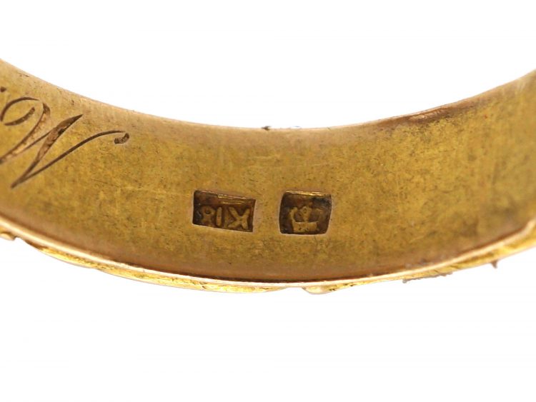 Early 20th Century 18ct Gold Wedding Ring with Repoussé Decoration