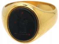 Victorian 18ct Gold & Bloodstone Signet Ring with Griffin Intaglio