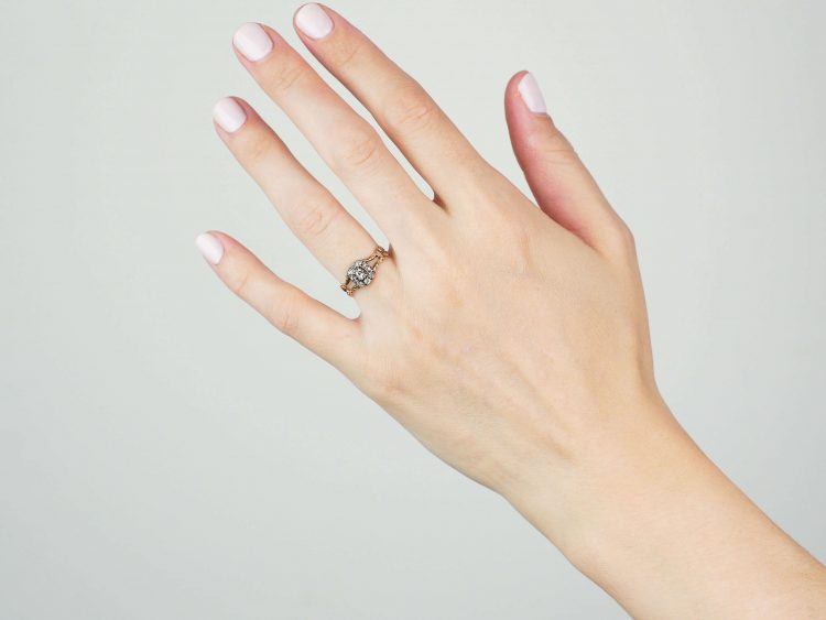 Georgian 15ct Gold & Old Mine Cut Diamond Cluster Ring