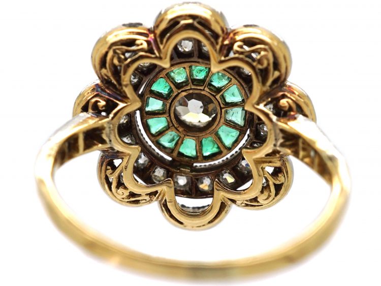 Art Deco 18ct Gold and Platinum, Emerald and Diamond Target Ring with Scalloped Surround