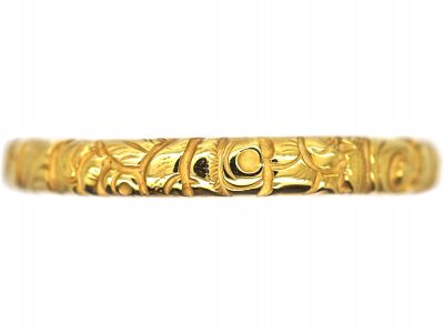 Georgian 18ct Gold Wedding Band with Repoussé Decoration