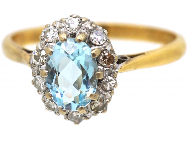 18ct Gold, Aquamarine & Diamond Oval Cluster Ring