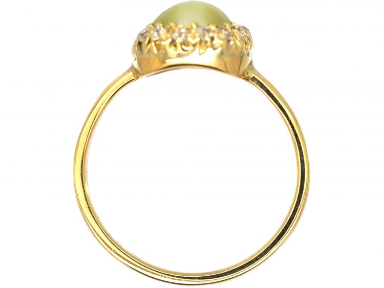 Edwardian 18ct Gold Cats-Eye Chrysoberyl & Diamond Cluster Ring