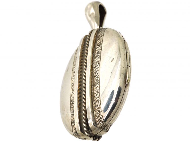 Victorian Silver Oval Locket with Vertical Stripe Detail