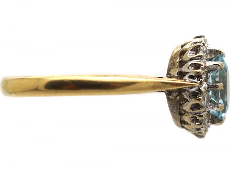 18ct Gold, Aquamarine & Diamond Oval Cluster Ring