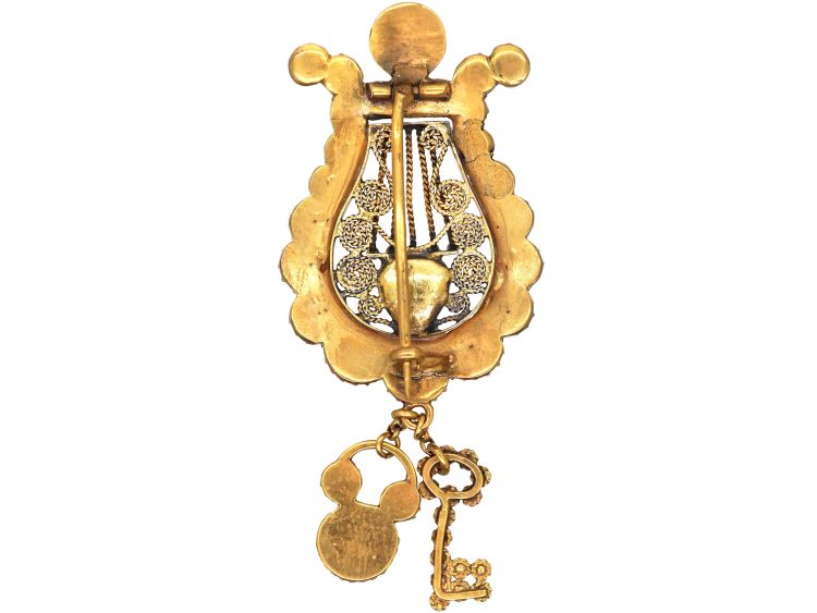 Georgian 9ct Gold & Coral Lyre Brooch with Lock & Key