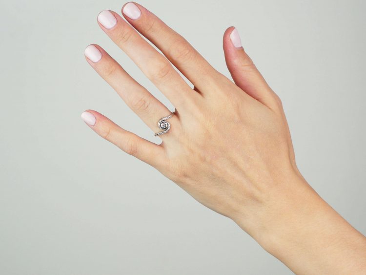 Art Deco Platinum & Diamond Catherine Wheel Design Ring