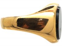Edwardian 18ct Gold Signet Ring set with a Plain Bloodstone
