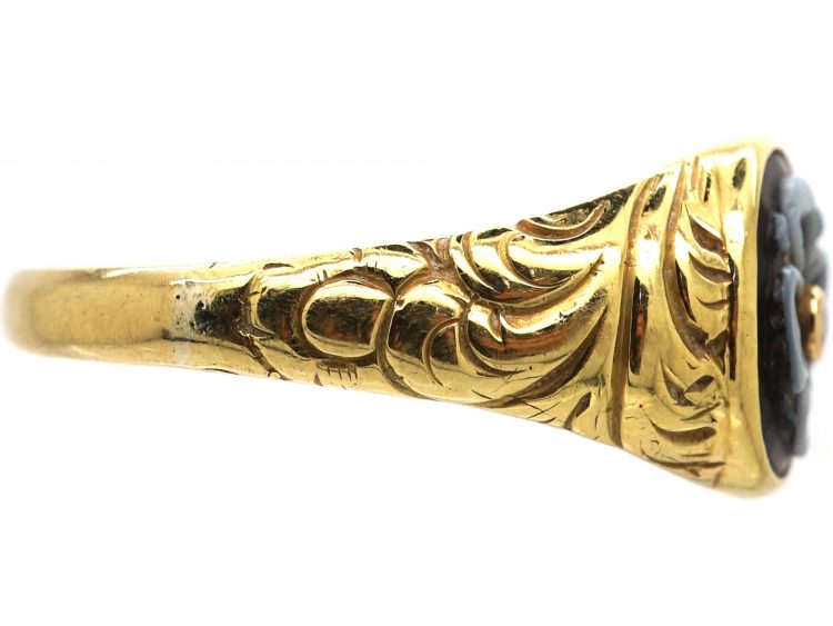 Early Victorian 18ct Gold Mourning Ring with Banded Sardonyx of a Flower