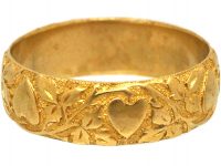 Victorian 18ct Gold Wedding Ring with Hearts Motif