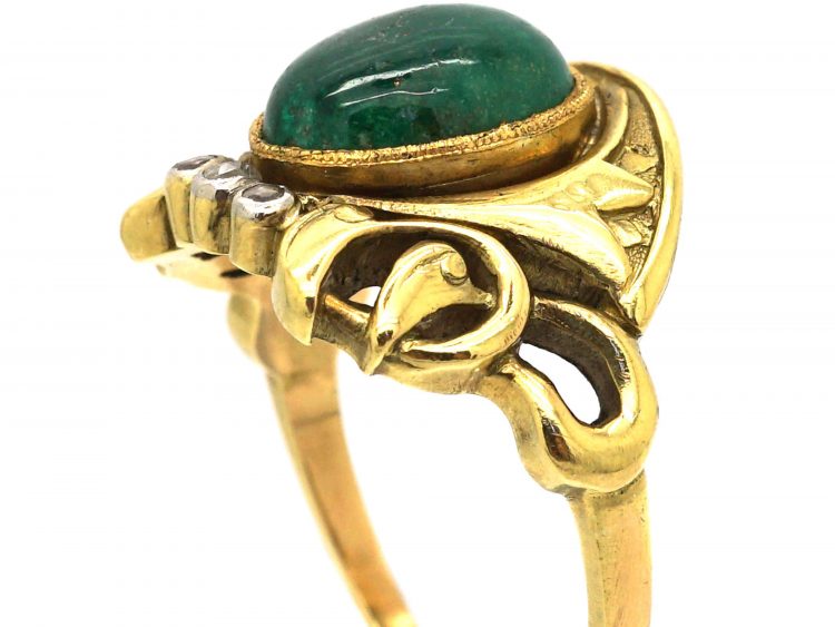 Art Deco 18ct Gold Egyptian Revival Ring set with a Cabochon Emerald & Rose Cut Diamonds