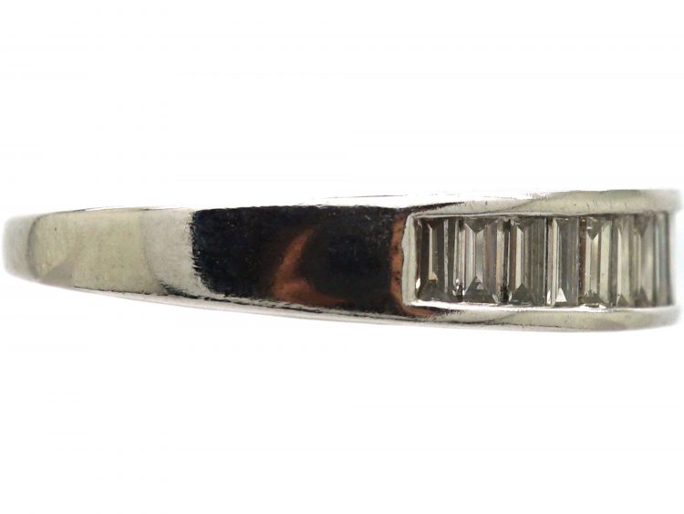 18ct White Gold Ring set with Baguette Diamonds