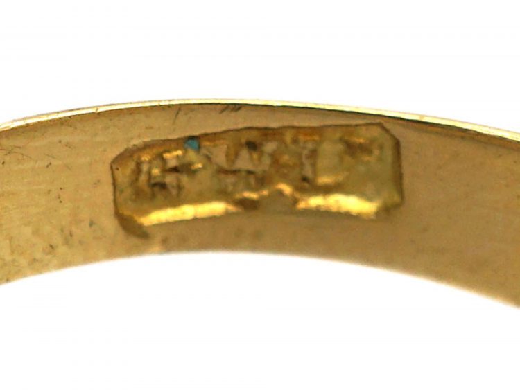 Edwardian 18ct Gold, Three Stone Cabochon Opal Ring