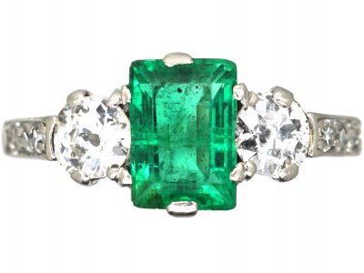Art Deco 18ct White Gold, Emerald & Diamond Ring with Diamond set Shoulders