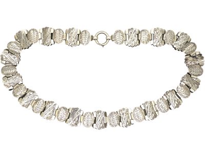Victorian Silver Collar with Fern & Leaf Motif