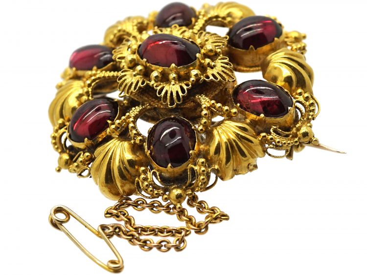 Regency 18ct Gold Brooch / Pendant set with Cabochon Garnets