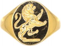 9ct Gold Signet Ring with Engraved Intaglio of a Lion