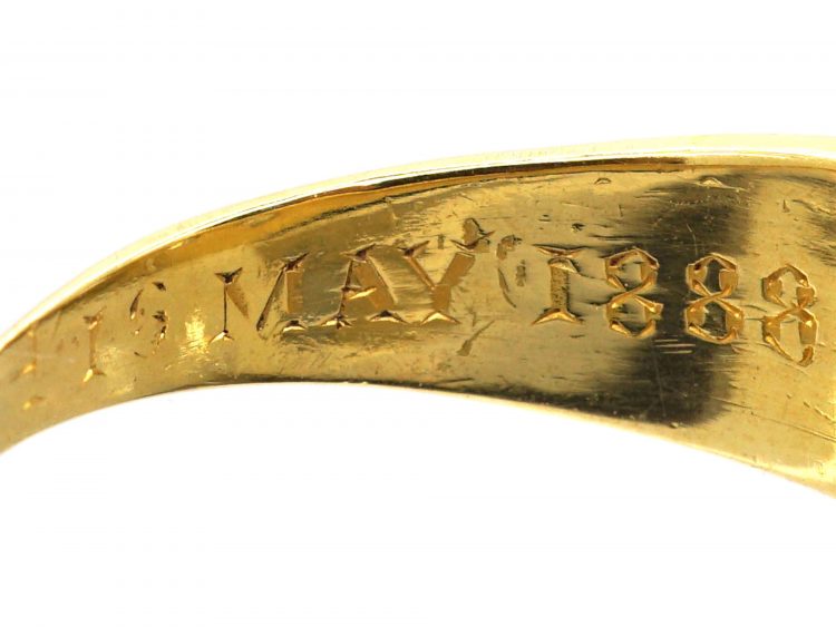 Victorian 18ct Gold, Three Stone Old Mine Cut Diamond Rub Over Set Ring
