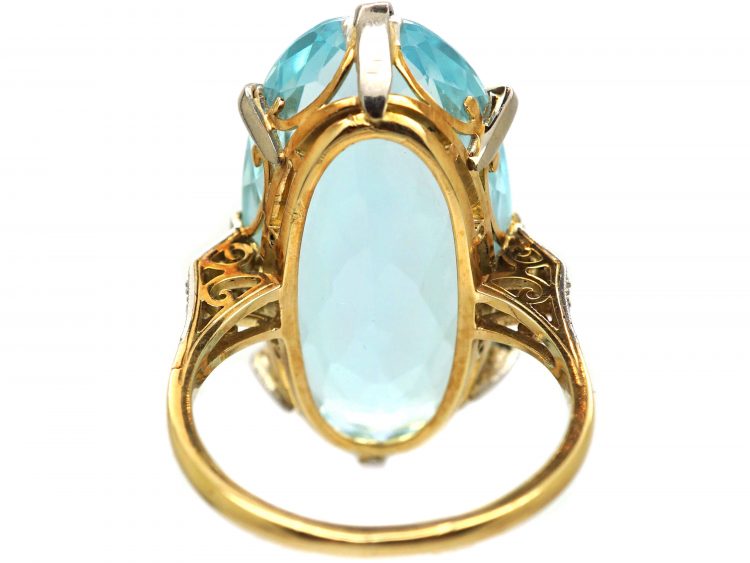 Art Deco 14ct Gold & Platinum, Large Oval Cut Aquamarine Ring with Diamond Set Shoulders
