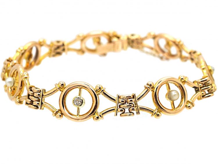 Edwardian 15ct Gold Bracelet set with Diamonds & Natural Pearls